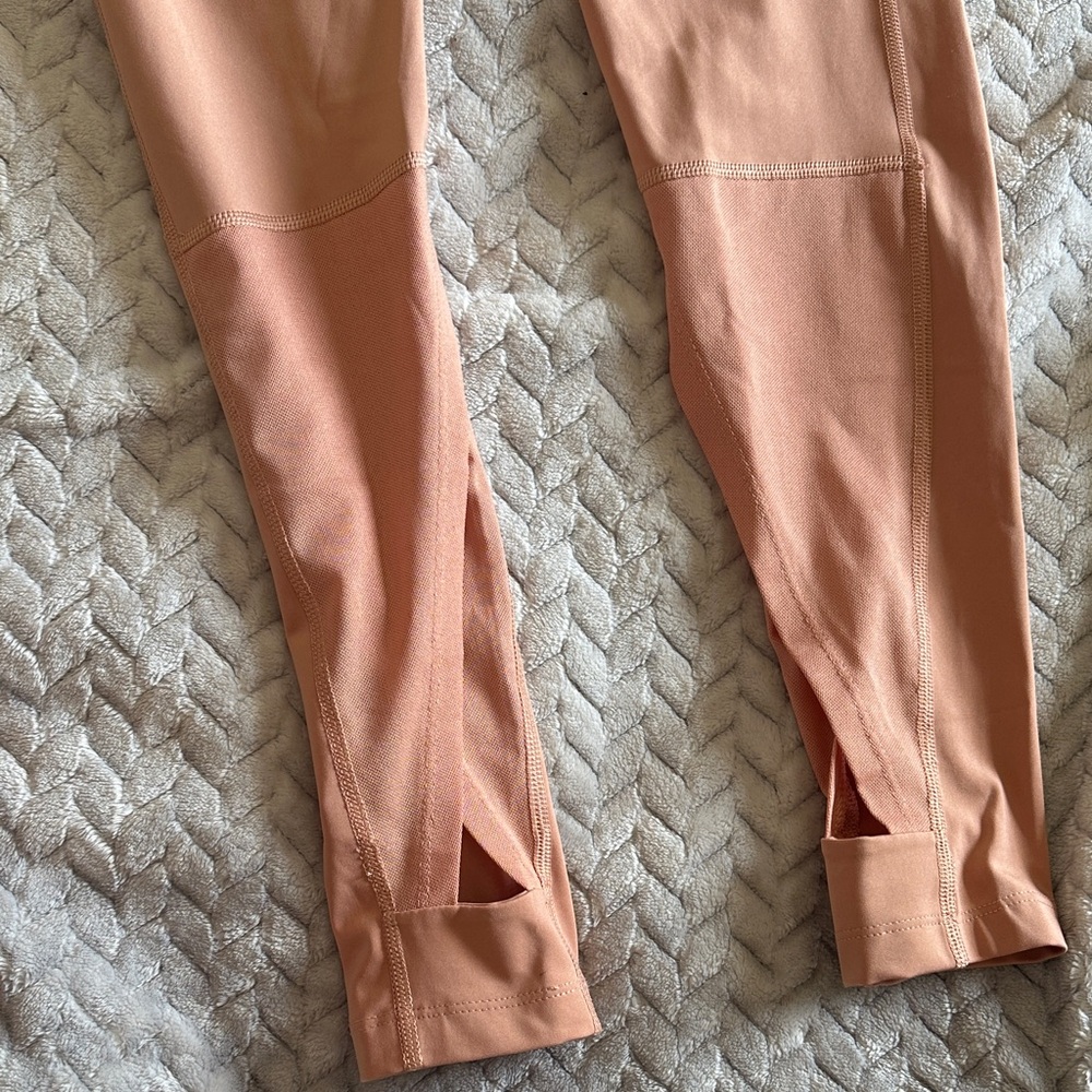 3 Piece Nike Coral High-Neck Logo Crop Tank, Pants and Shorts - Picture 8 of 9